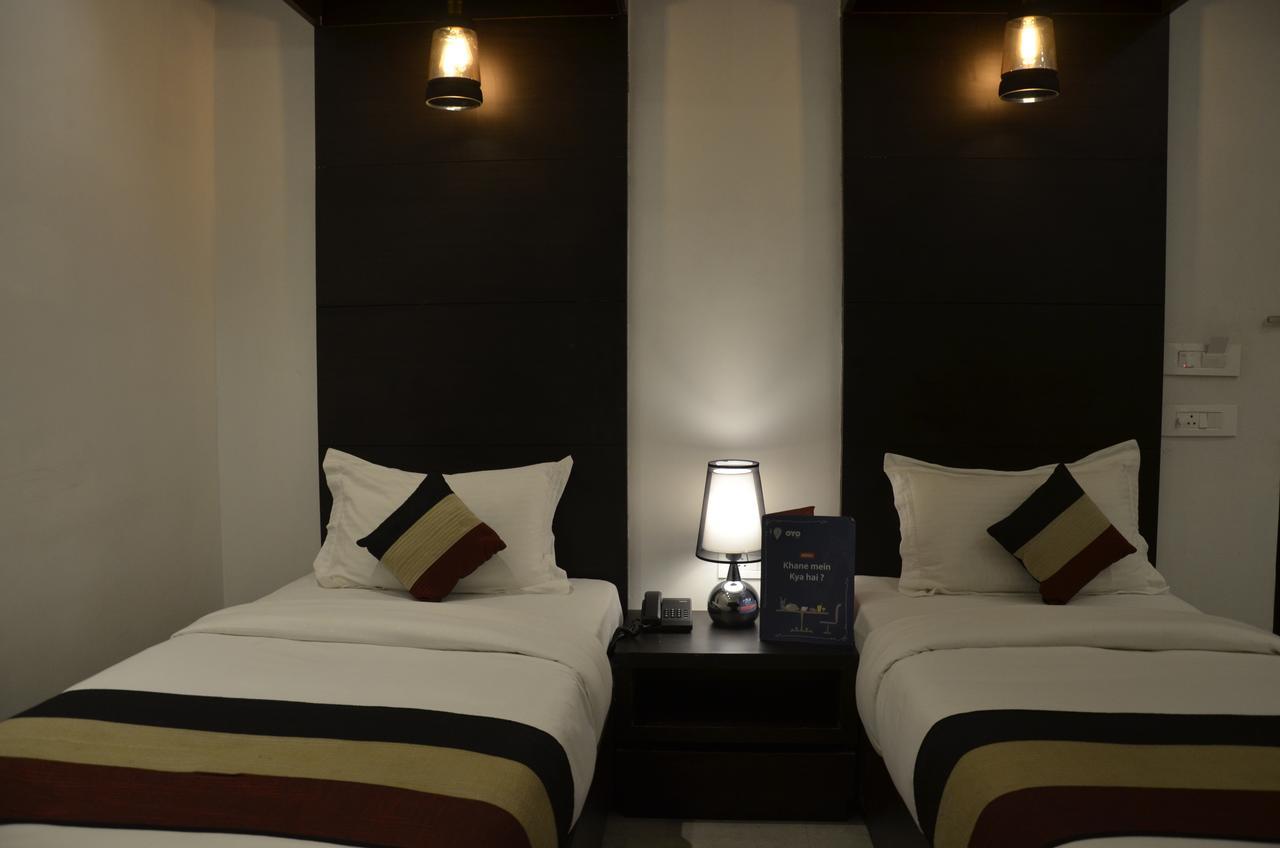 Oyo 1358 Hotel Crossroad Lucknow Dış mekan fotoğraf