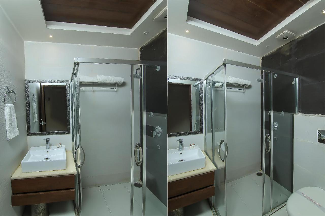 Oyo 1358 Hotel Crossroad Lucknow Dış mekan fotoğraf