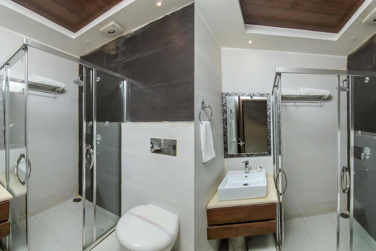 Oyo 1358 Hotel Crossroad Lucknow Dış mekan fotoğraf
